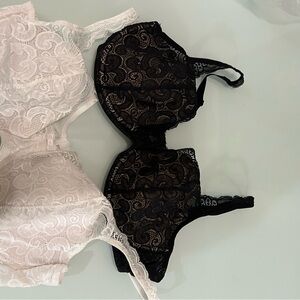 Playtex 42D Bra. 2 included.